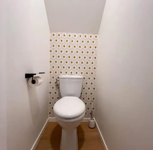 La Feuilleraie N1-standingappart-wifi-proche شقة *