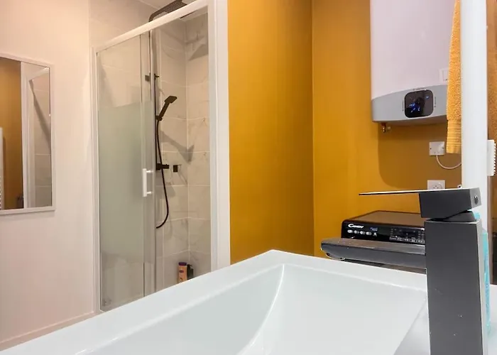 شقة La Feuilleraie N1-standingappart-wifi-proche فونتيناي لو كومت