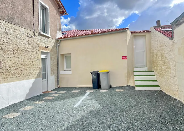 La Feuilleraie N1-standingappart-wifi-proche فونتيناي لو كومت